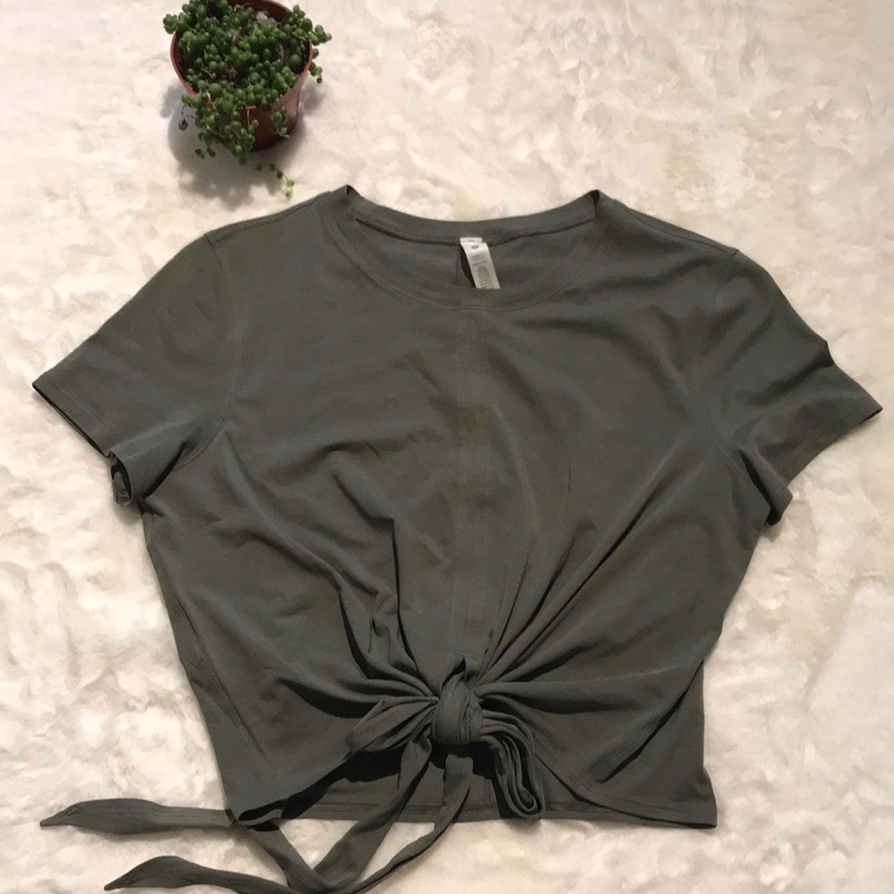 Lululemon Time to Restore SS